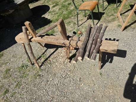 Atelier banc d'âne ou bans à planer