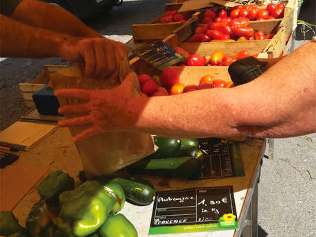 Marché de Clamensane