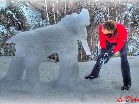 Land art - Escultura de nieve con los Dahu Ariégeois