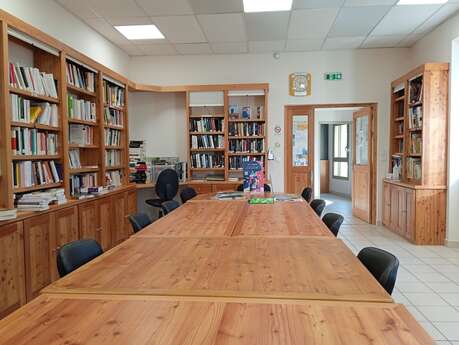 Bibliothèque de Moriez