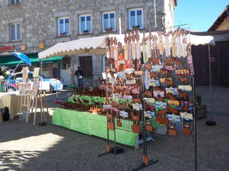 Marché hebdomadaire de Saint-Anthème