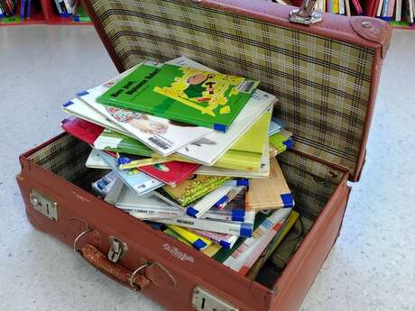 La valise à histoire signée (dès 4 ans)