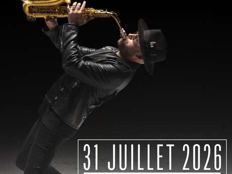Jimmy Sax gibt ein Konzert im Théâtre Antique