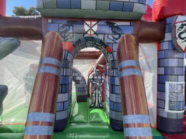 Avril en Famille : jeux gonflables