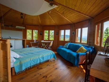Maison ronde en bois style yourte