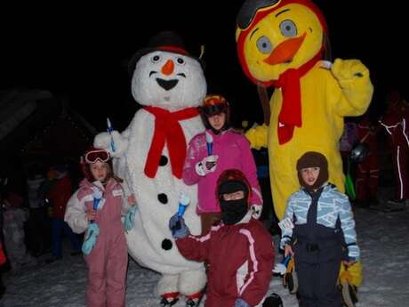 Descente aux flambeaux des enfants