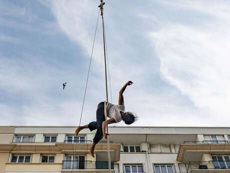 Instant •  Cie Madhuka