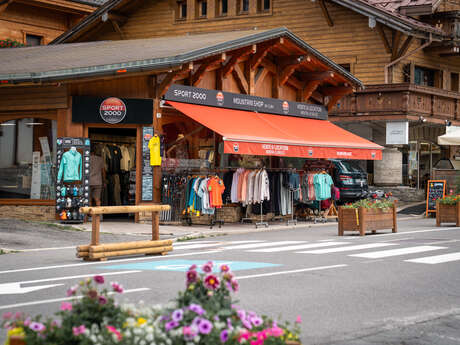 Sport 2000 Mountain Shop by Cuby