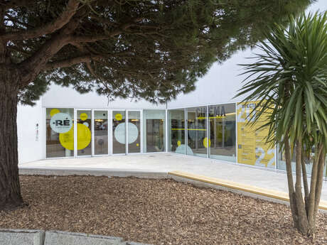 Aufführungen und Kino - •Ré Domaine Culturel La Maline