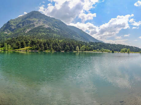 Aire de pique-nique du Lac de Roaffan