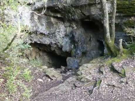 Les Grottes
