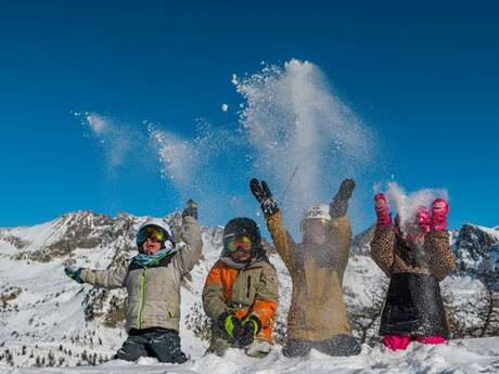 ISOLA 2000 IL PARADISO DEI BAMBINI