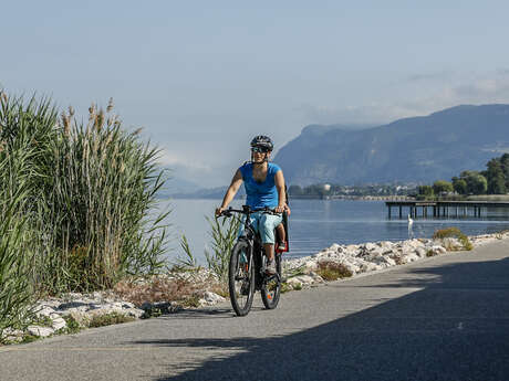 Véloroute V63 Cycle Route