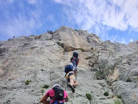 Damien PALTRINIERI - Moniteur d'escalade diplômé d'État