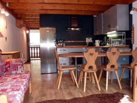 3 pièces - Perthuis C