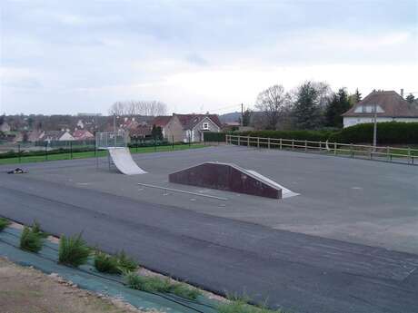 Piste de Roller skate board et city stade