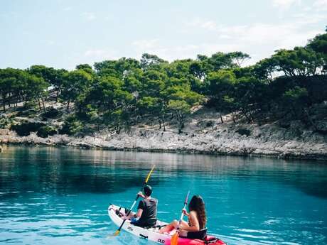 Randonnée sportive en kayak de mer 4h dans les Calanques avec LOKAYAK