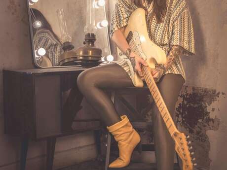 Soirée d'été : Nina Attal, Tales of a Guitar Woman