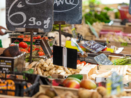 Marché d'Angeville