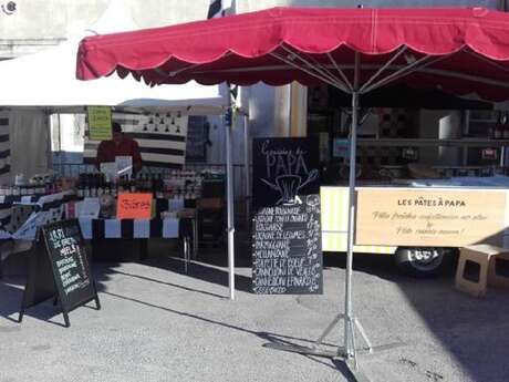 Marché hebdomadaire de Veigy