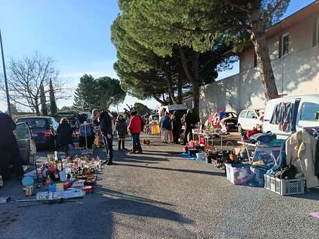 Marchés aux puces de St Christol lez Alès