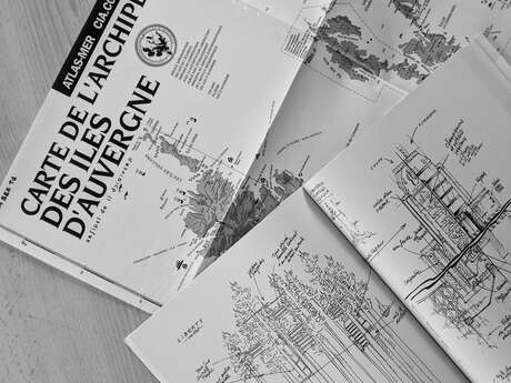 Les îles d'Auvergne - A la recherche des carnets d'Imago Sekoya