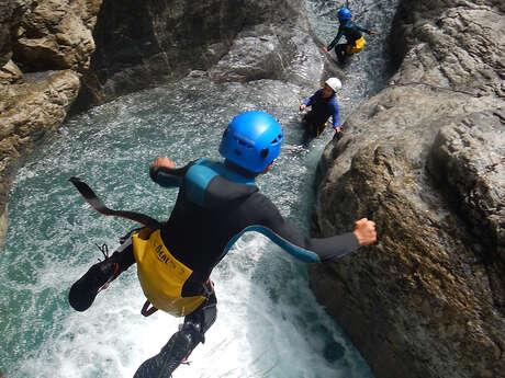 Canyon famille : les toboggans de Balme