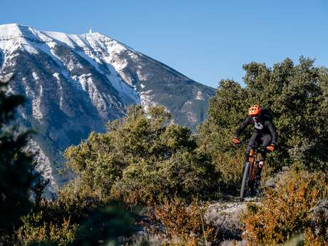 Grande Traversée de Vaucluse en VTT Etape 1 - De Savoillans à Malaucène