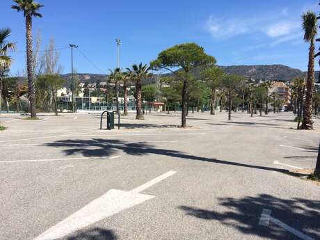 Parking du Marché du Lavandou