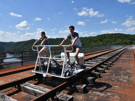 Vélorail Électrique des Fades