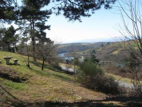 Aire de pique-nique vue sur la Loire