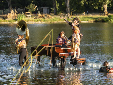 Spectacle cOsmOdrOmO - Le piano du lac