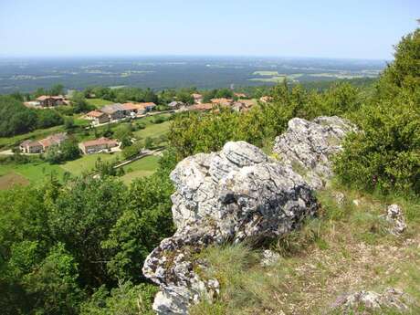 Sous les roches de Cuiron - Val des Combes