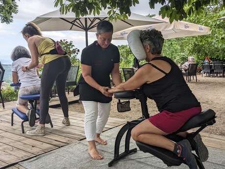 Randonnée Massage aux alentours de Tournoël