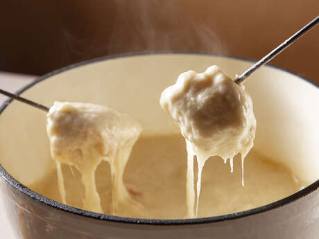 Soirée fondue sous tipi