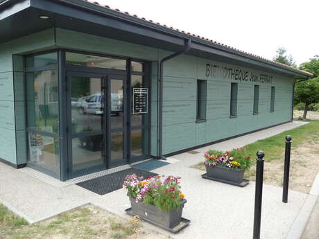 Médiathèque du Brusquet Jean Ferrat