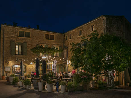 Le Petit Café des jeanne