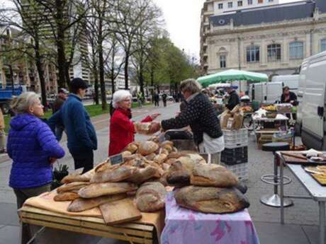 Mercato biologico di Chambéry