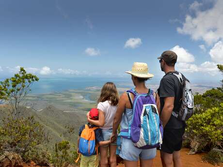 Self-guided trail of Mont Katepaï