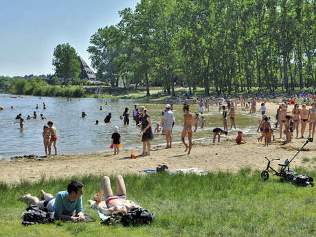 Lac de Maine bathing area