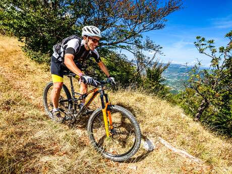 VTT n°18 - Les crêtes de Caramelin