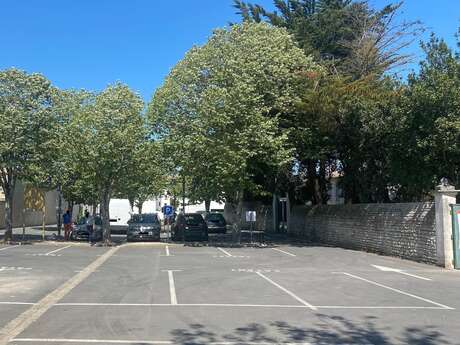 Parking square du 11 novembre