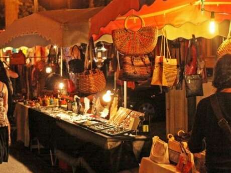 Night-time craft market