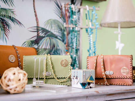 Atelier Vol 707 - Mireille Toulon