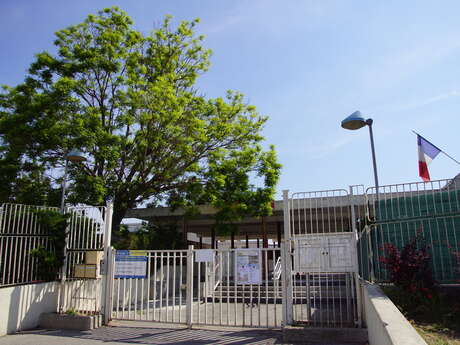 Ecole Elémentaire Le Carestier