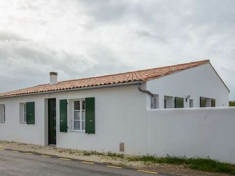 Les Gîtes du Pertuis - Maison du phare