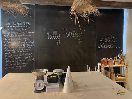 Atelier découverte pour adulte avec Vally Pottery