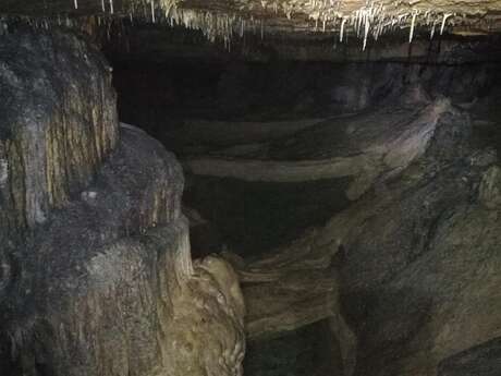 Découverte spéléo de la grotte de Méailles