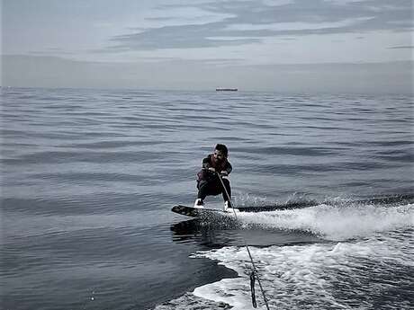 Wake bord - ski nautique