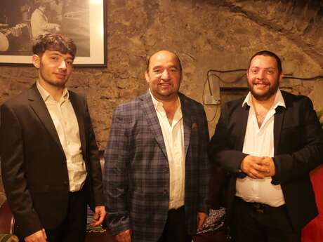 Trio jazz manouche : Nitcho REINHARDT, Sébastien et Esteban FELIX